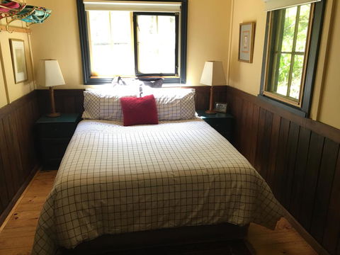Stringer's Cottage - Kingaroy Accommodation 1
