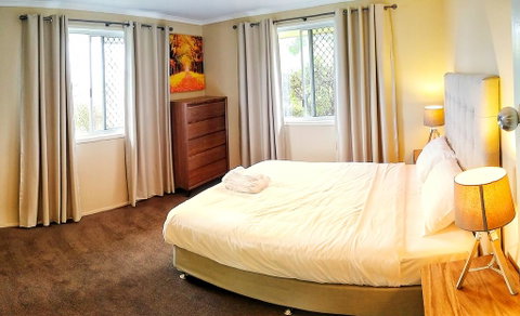 Stroll To The City Center In Minutes - Kingaroy Accommodation 3