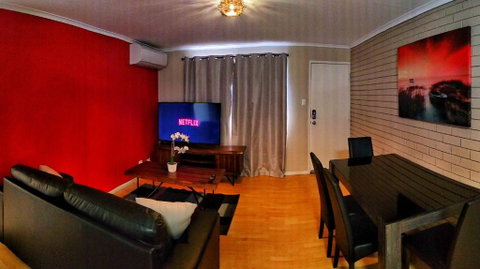 Stroll To The City Center In Minutes - Kingaroy Accommodation 1