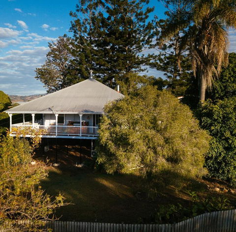 Stunning Queenslander - Kingaroy Accommodation 0