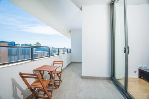 Stylish & Minimalism 3bd Apartment In North Ryde - Kingaroy Accommodation 2