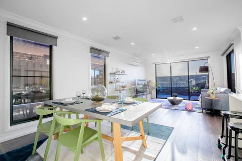StylishTownhouse@Narre Warren/TrainStation/SC - Kingaroy Accommodation 3