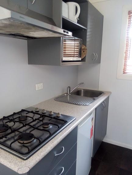 Summit Cabin - Kingaroy Accommodation 3
