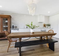 SUNKISSED - MORNINGTON - Kingaroy Accommodation