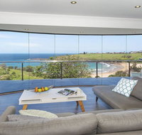 Sunrise Over Easts 2 - ocean views walk to beach - Kingaroy Accommodation