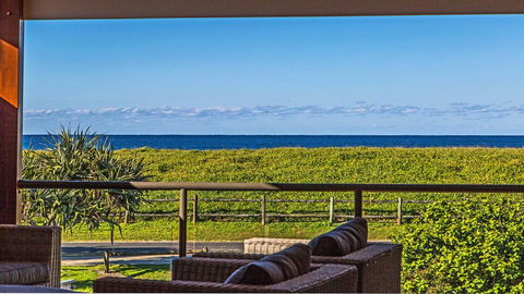Sunrise Reef - Unit 6 Lennox Head - Kingaroy Accommodation 0