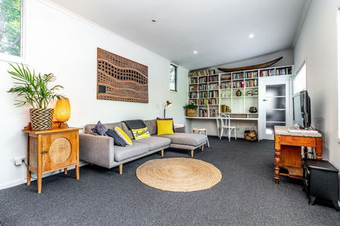 SUNSET BEACH SHACK On SURF - Kingaroy Accommodation 0