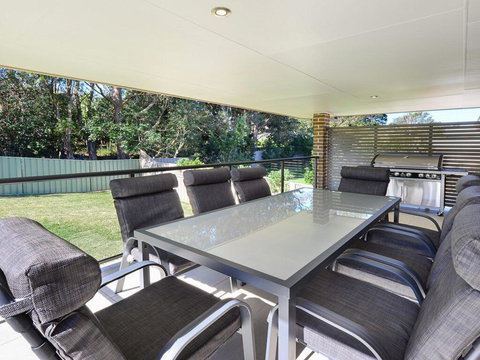 Sunset Over Neptune - Pet Friendly, 5 Min To Beach - Kingaroy Accommodation 1