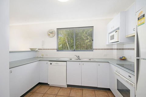 Sunshine Cove, Across The Road From The Beach - Kingaroy Accommodation 3