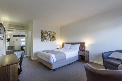 Sunshine Motor Inn - Kingaroy Accommodation 3