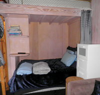 Super Value Thredbo STUDIO  Ante-Room Apartment - Kingaroy Accommodation