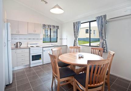 Surf Beach Narooma Holiday Park - Kingaroy Accommodation 1