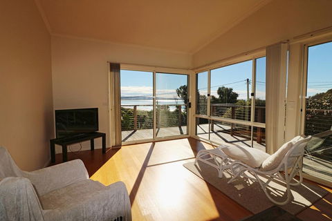 Surfside - Kingaroy Accommodation 0