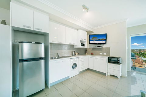 Suttons Beach Apartments - Kingaroy Accommodation 3