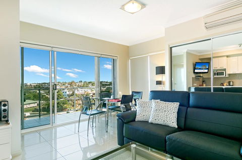 Suttons Beach Apartments - Kingaroy Accommodation 2