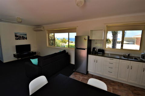 Telopea Cottage - Kingaroy Accommodation 2