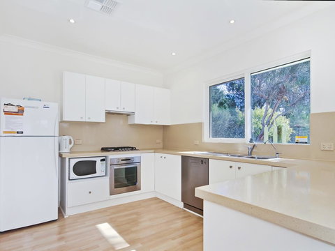 Tennis Elbow - Kingaroy Accommodation 2