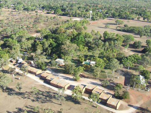 Territory Manor Motel & Caravan Park - Kingaroy Accommodation 1