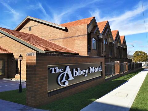 The Abbey Motel Goulburn - Kingaroy Accommodation 0
