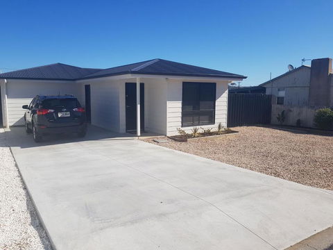 The Baltimore - Family Home Getaway - Kingaroy Accommodation 1