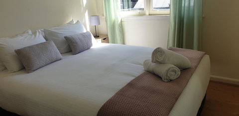 The Bay Apartment - Kingaroy Accommodation 3