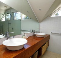 THE BEACH HOUSE - Kingaroy Accommodation