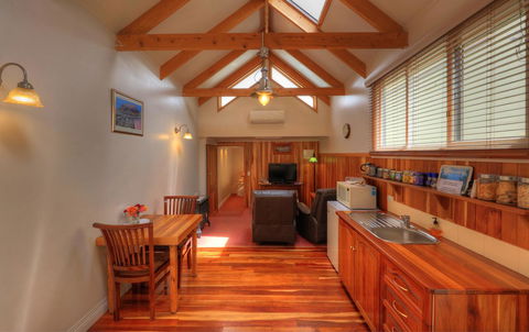 Ellie\'s Cottages - Kingaroy Accommodation 16