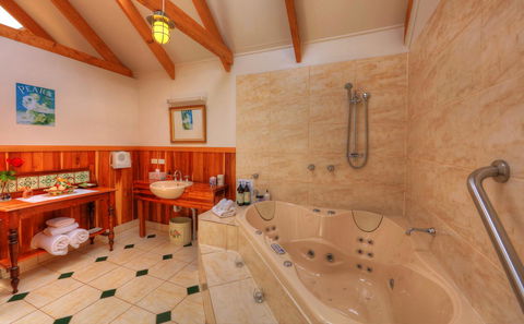 Ellie\'s Cottages - Kingaroy Accommodation 14