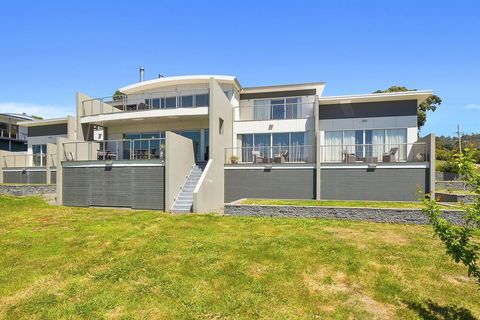 The Cove Kettering - Kingaroy Accommodation 2
