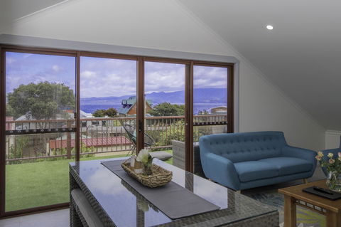South Arm Luxury Loft - Kingaroy Accommodation 0