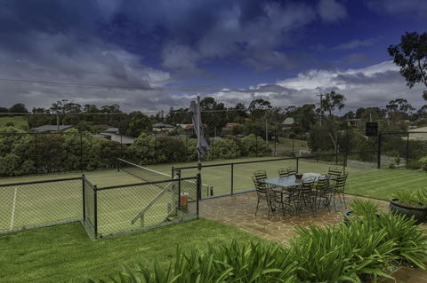 South Arm Luxury Loft - Kingaroy Accommodation 3