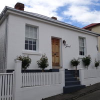 Patersonia Cottage
