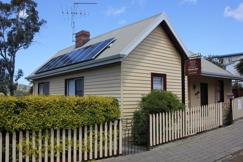 Bridge View Retreat - Kingaroy Accommodation 0