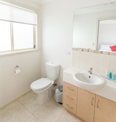 Eastcoaster Tasmania - Kingaroy Accommodation 37
