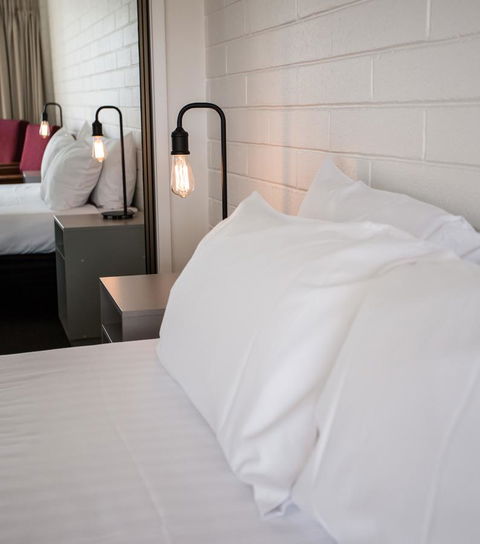 Eastcoaster Tasmania - Kingaroy Accommodation 44