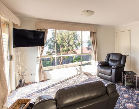 Eastcoaster Tasmania - Kingaroy Accommodation 35