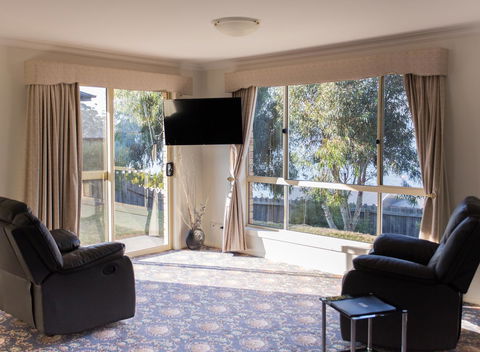 Eastcoaster Tasmania - Kingaroy Accommodation 36