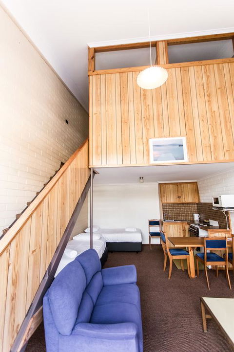 Eastcoaster Tasmania - Kingaroy Accommodation 42