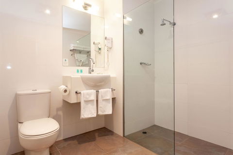 Beachfront Bicheno - Kingaroy Accommodation 23