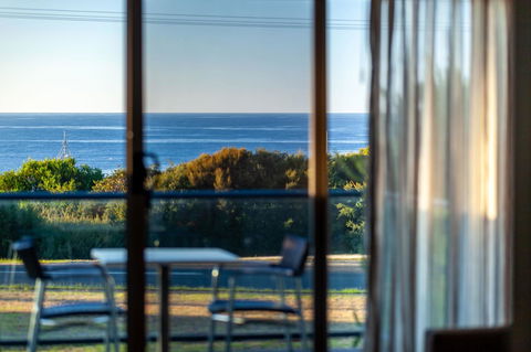 Beachfront Bicheno - Kingaroy Accommodation 21