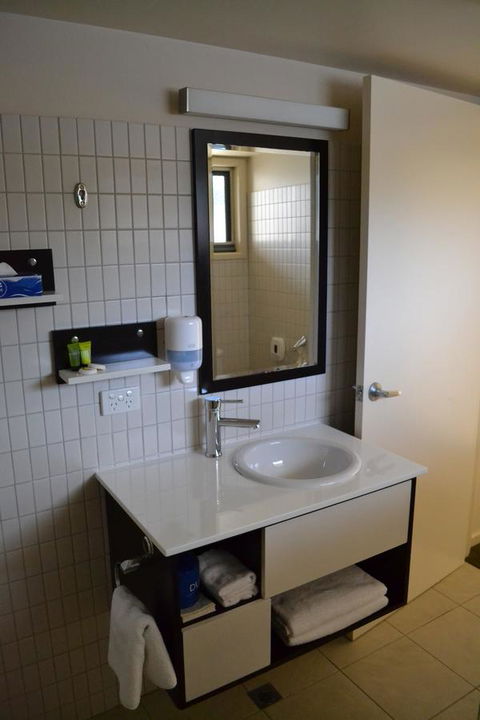 Lufra Hotel And Apartments - Kingaroy Accommodation 26