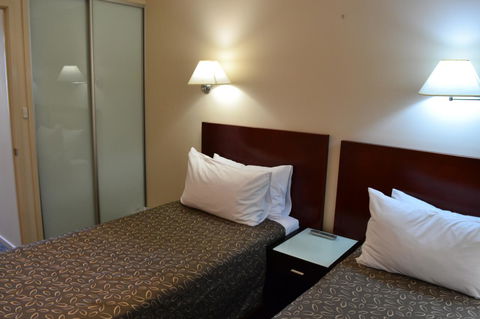 Lufra Hotel And Apartments - Kingaroy Accommodation 4