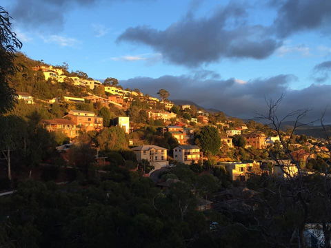 The View 2 Bed Unit With Stunning Hobart Outlook - Kingaroy Accommodation 23