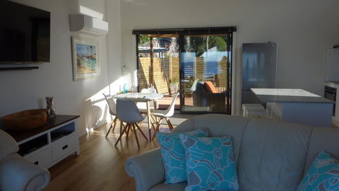 THE LOFT @ Bay Of Fires Seascape - Kingaroy Accommodation 1