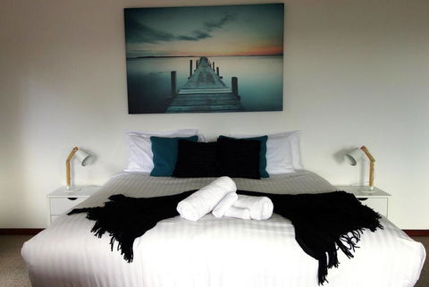 THE LOFT @ Bay Of Fires Seascape - Kingaroy Accommodation 17