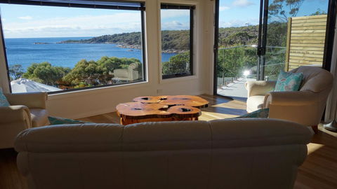 THE LOFT @ Bay Of Fires Seascape - Kingaroy Accommodation 5