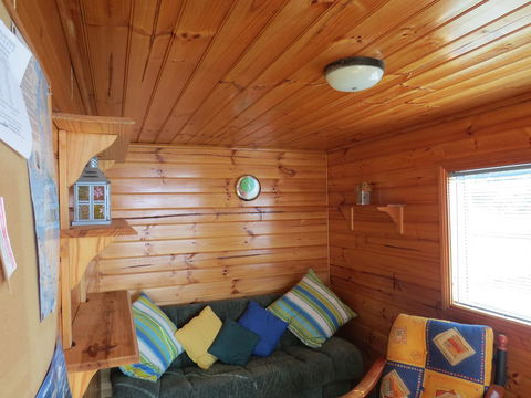 Captain Cook Holiday Park - Kingaroy Accommodation 1