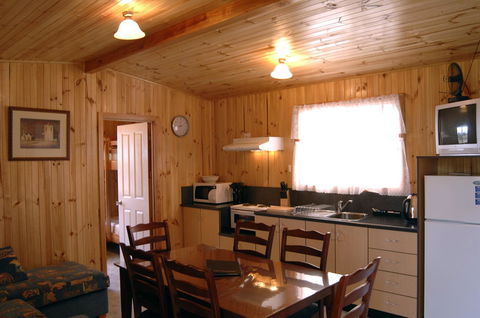 Captain Cook Holiday Park - Kingaroy Accommodation 14