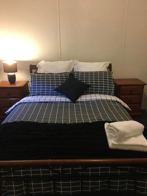 Harvey House - Kingaroy Accommodation 7