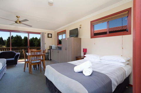 Tamar Valley Resort Grindelwald - Kingaroy Accommodation 8